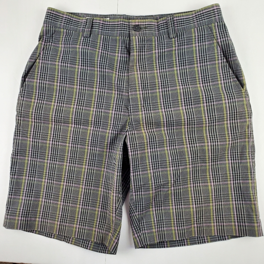 Cutter & Buck men's plaid shorts size 34